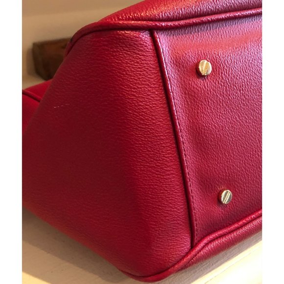 **SOLD***TORY BURCH Large Red Leather Tote Handbag Shoulder Bag Gold Hardware - Picture 10 of 16